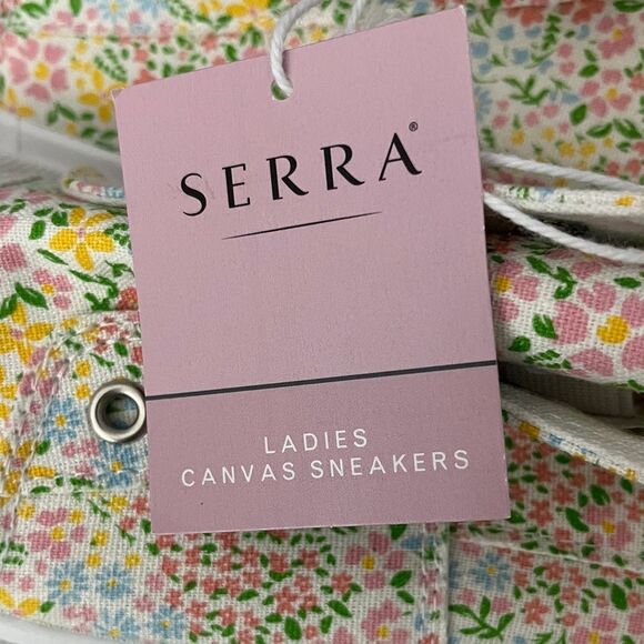 Colorful Floral Slip on Sneakers SZ10 NWT No skid Soles - Picture 3 of 6